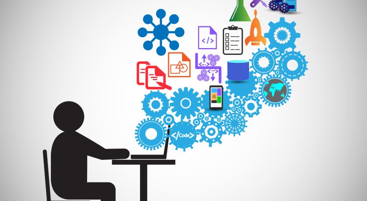 Persona trabajando en tecnología y gestión de proyectos.